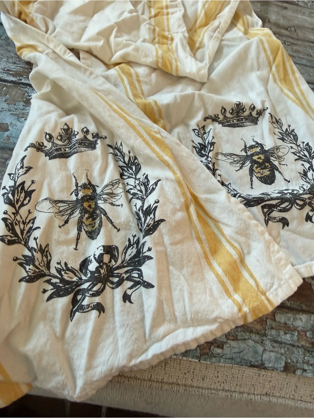 Bee Crown Print Cotton Table  with Yellow Stripe made in India 78 inches